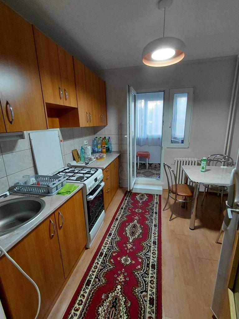 Apartament 3 camere tip B et.2 Rogerius