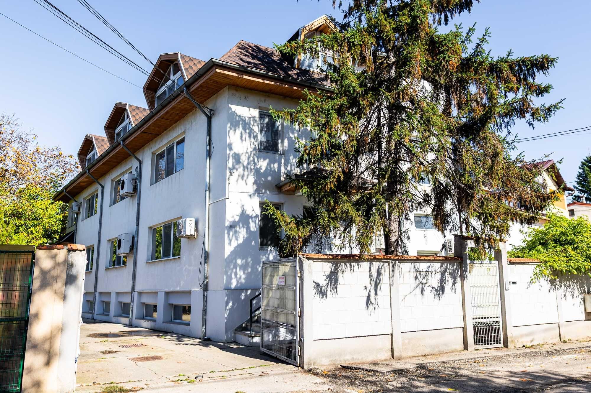 Clădire 800 mp, P+2+M | Mihai Bravu | Structură versatilă, 7 parcări acoperite, curte 400 mp - imagine 1