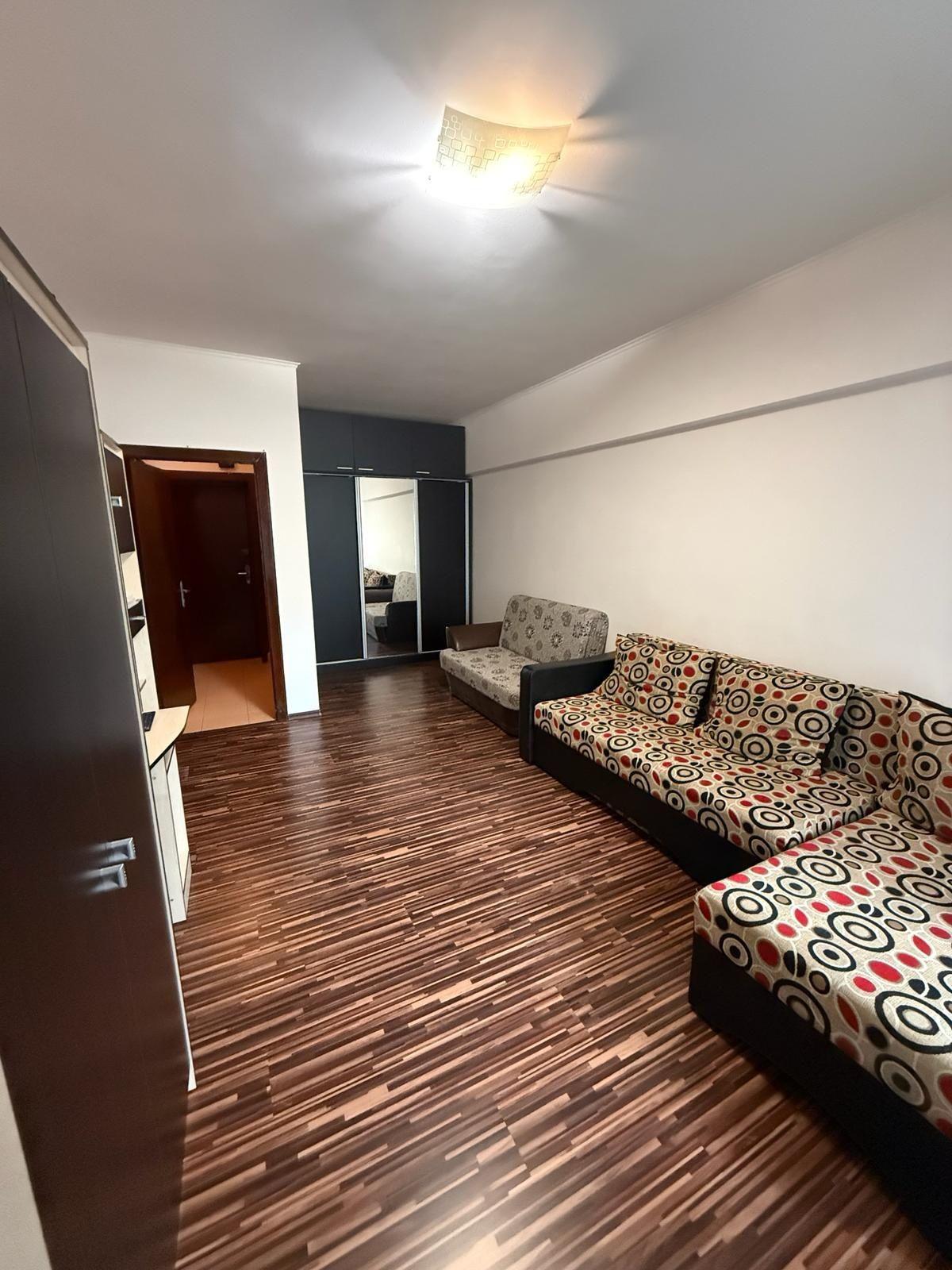 Garsoniera de închiriat sos Stefan cel Mare langa Spital Colentina
