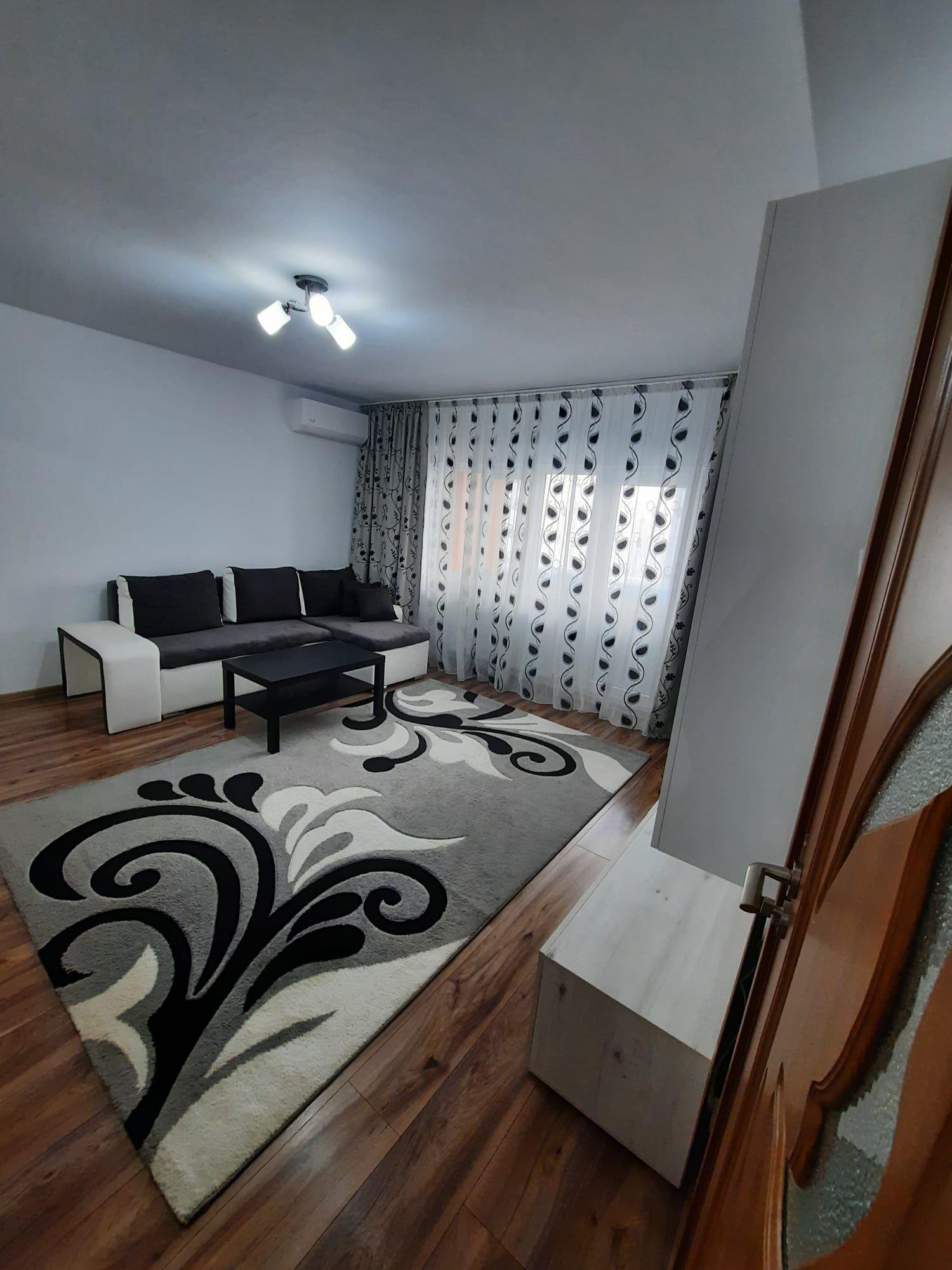 Închiriez garsonieră Zona Colentina
