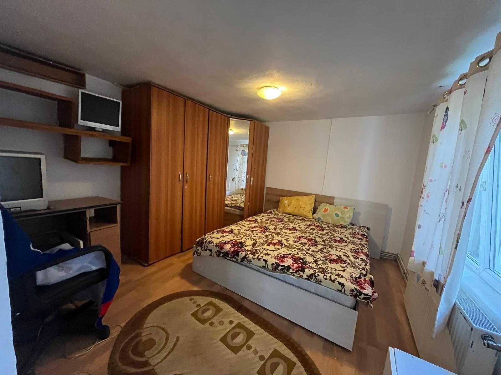 Apartament 2 camere de închiriat – la curte, Sos. Colentina