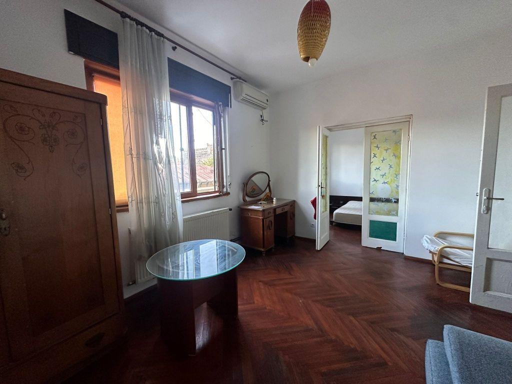 Apartament pret bun!