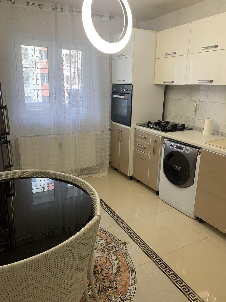 Inchiriez apartament 2 camere