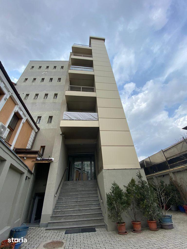 Rooftop-Penthouse-ultracentral-lift-proprietate unica-460+mp - imagine 1
