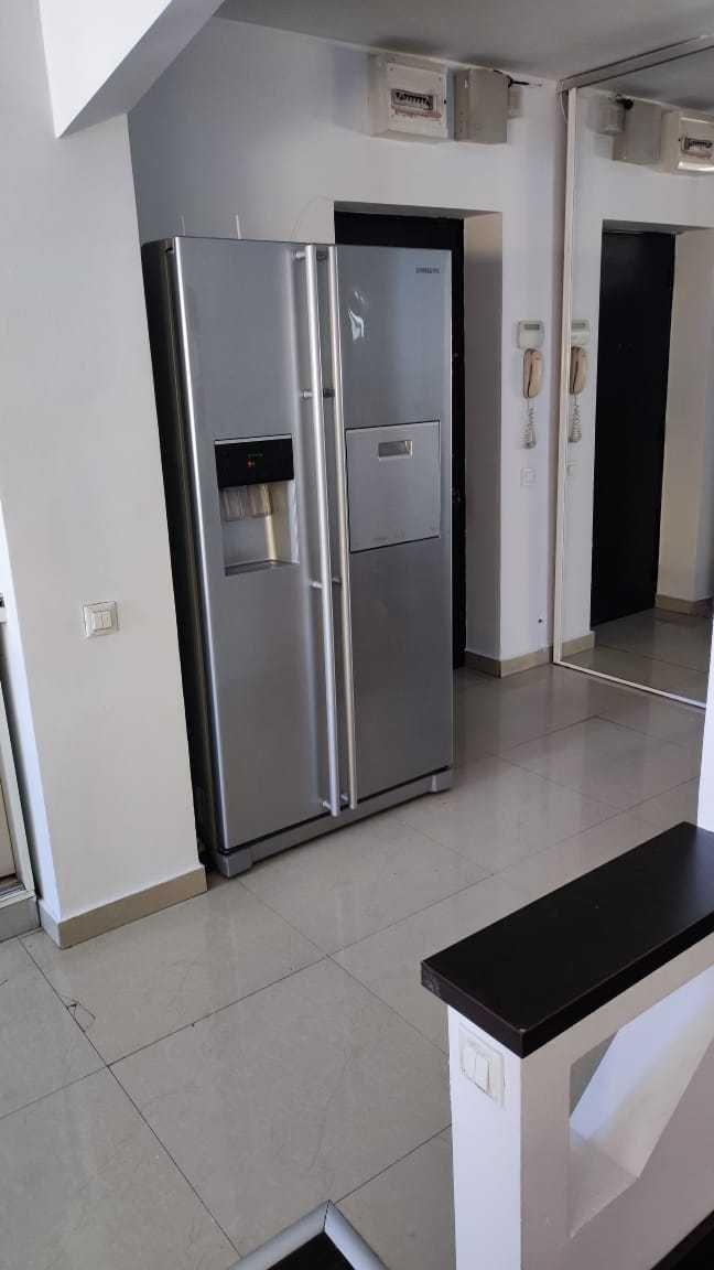 Inchiriez garsoniera Nerva Traian , aproape statia de metrou Timpuri Noi , etaj8/8, complet mobilata, pret 400 EUR, plus garantie - imagine 1