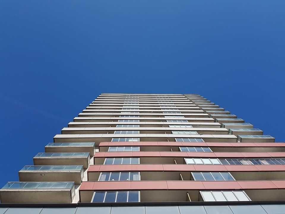 Apartament 3 camere 96 mp etaj 14 din 20 Bucuresti Metrou Dimitrie Leonida