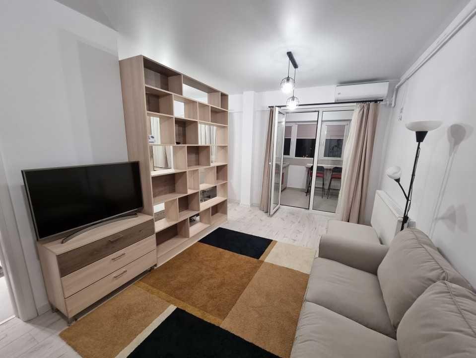Proprietar, inchiriez garsoniera tip studio in Central Address Residence