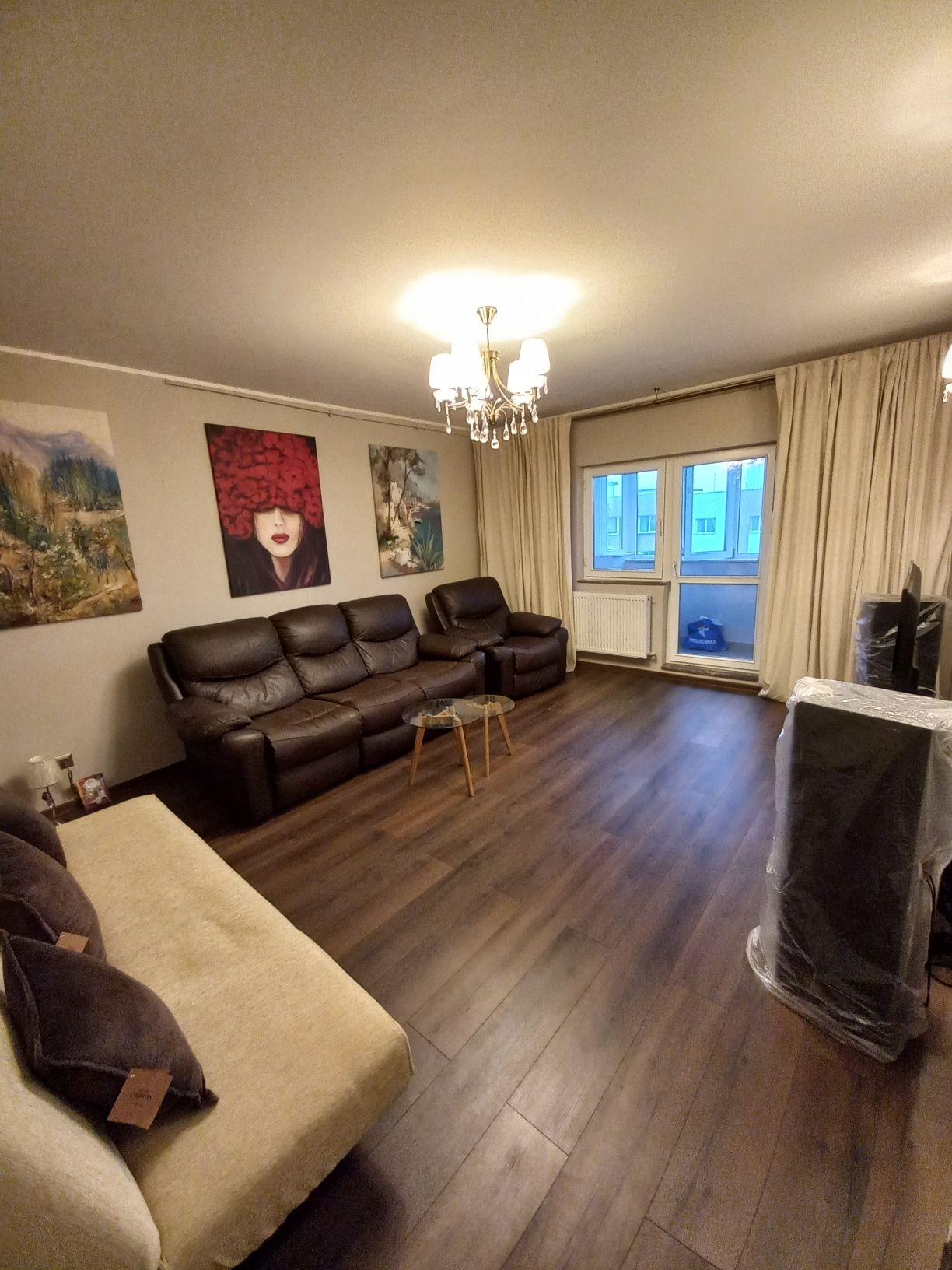 SUPER OFERTA!!! Apartament de închiriat, 2 camere, nou renovat cu finisaje de lux, utilat, central
