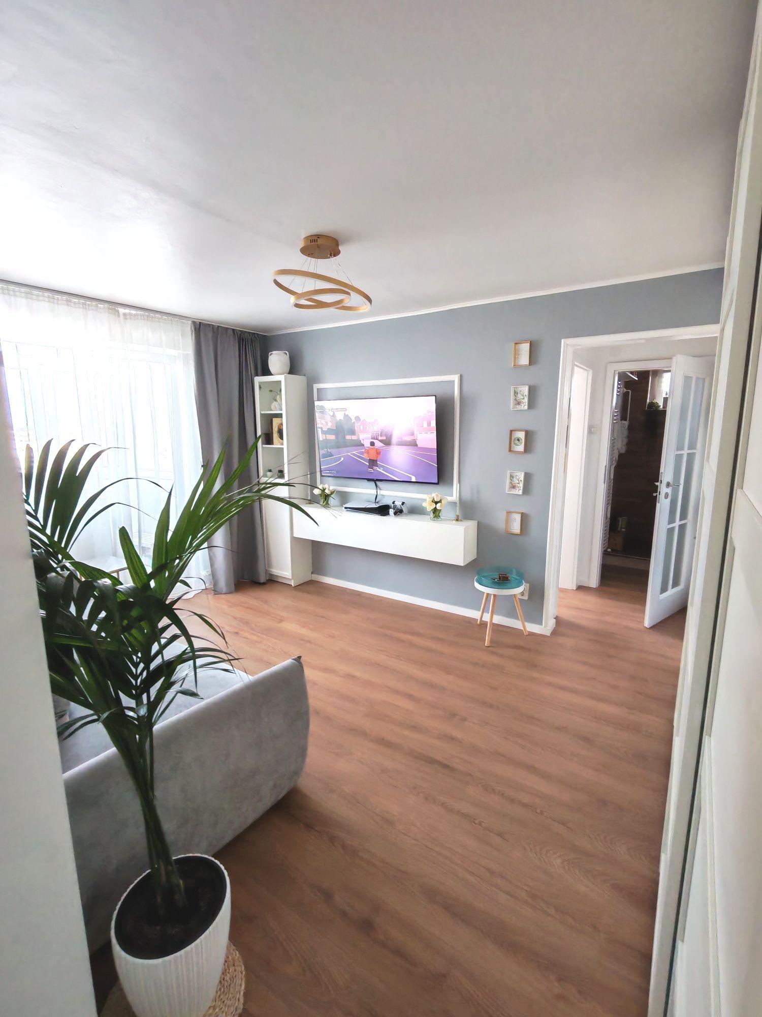 Apartament complet renovat