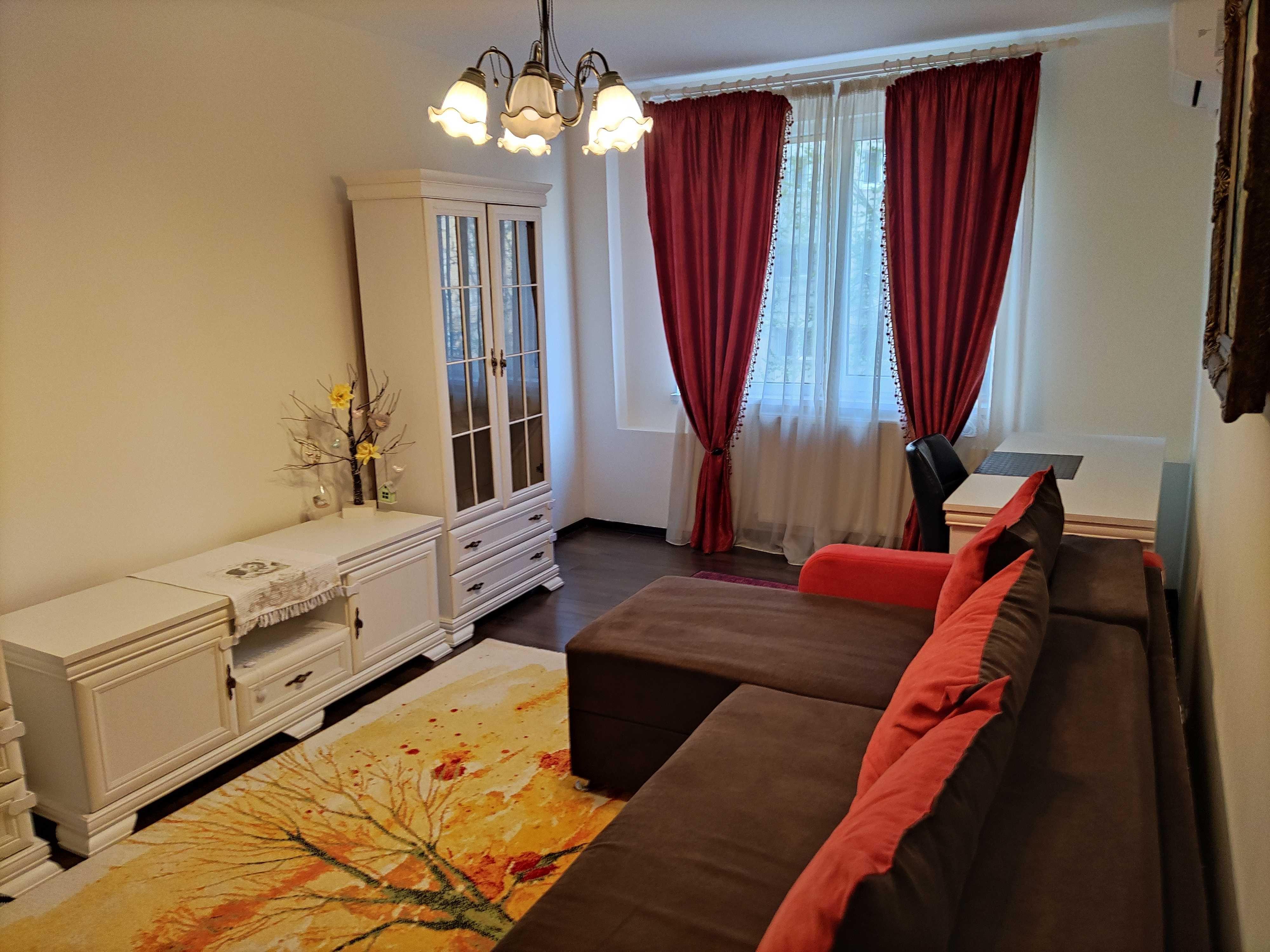 Apartament 3 camere, stadion Steaua, bloc '82, scoala si gradinita pe strada - imagine 1