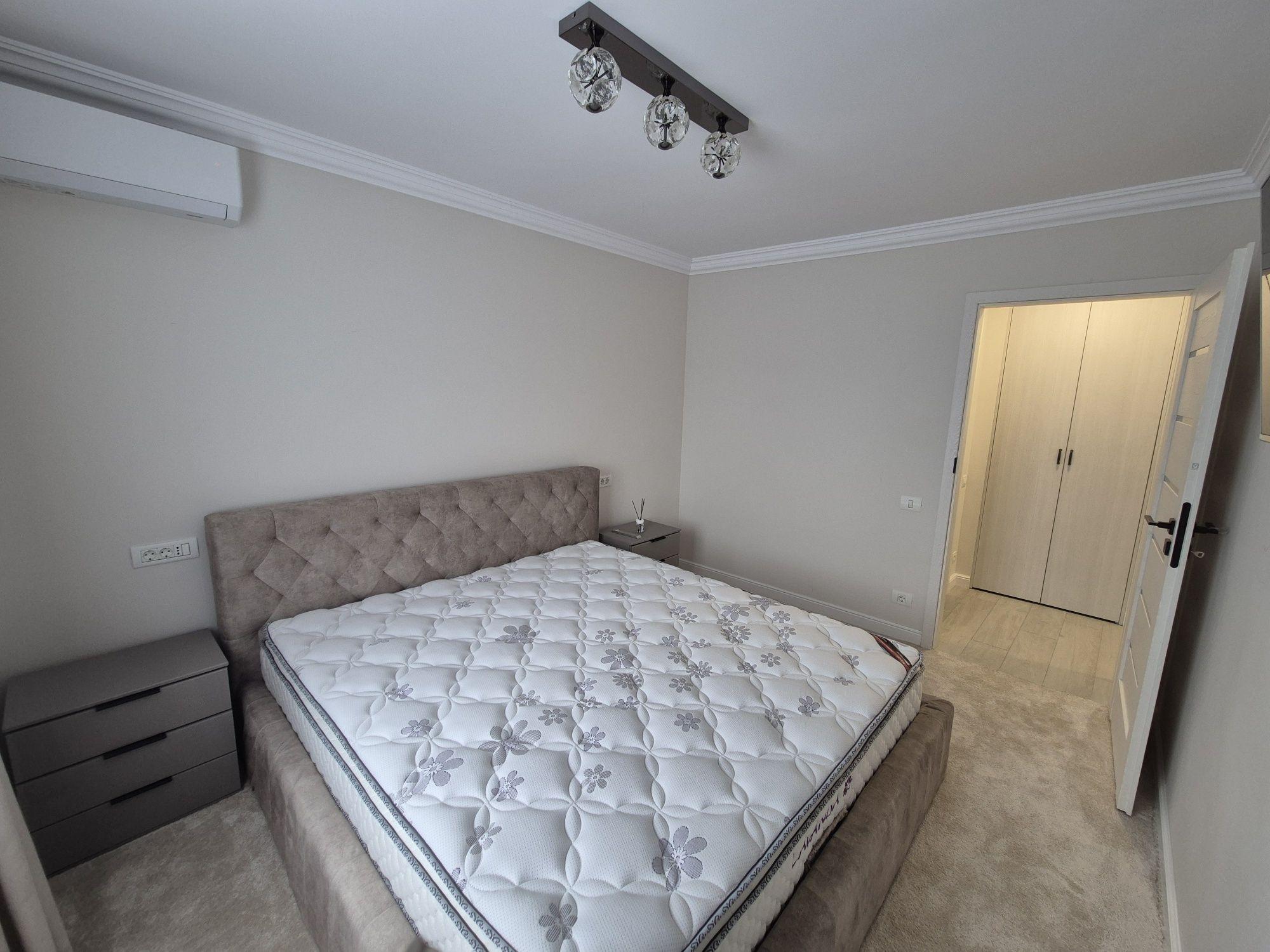 Apartament 3 camere - imagine 1