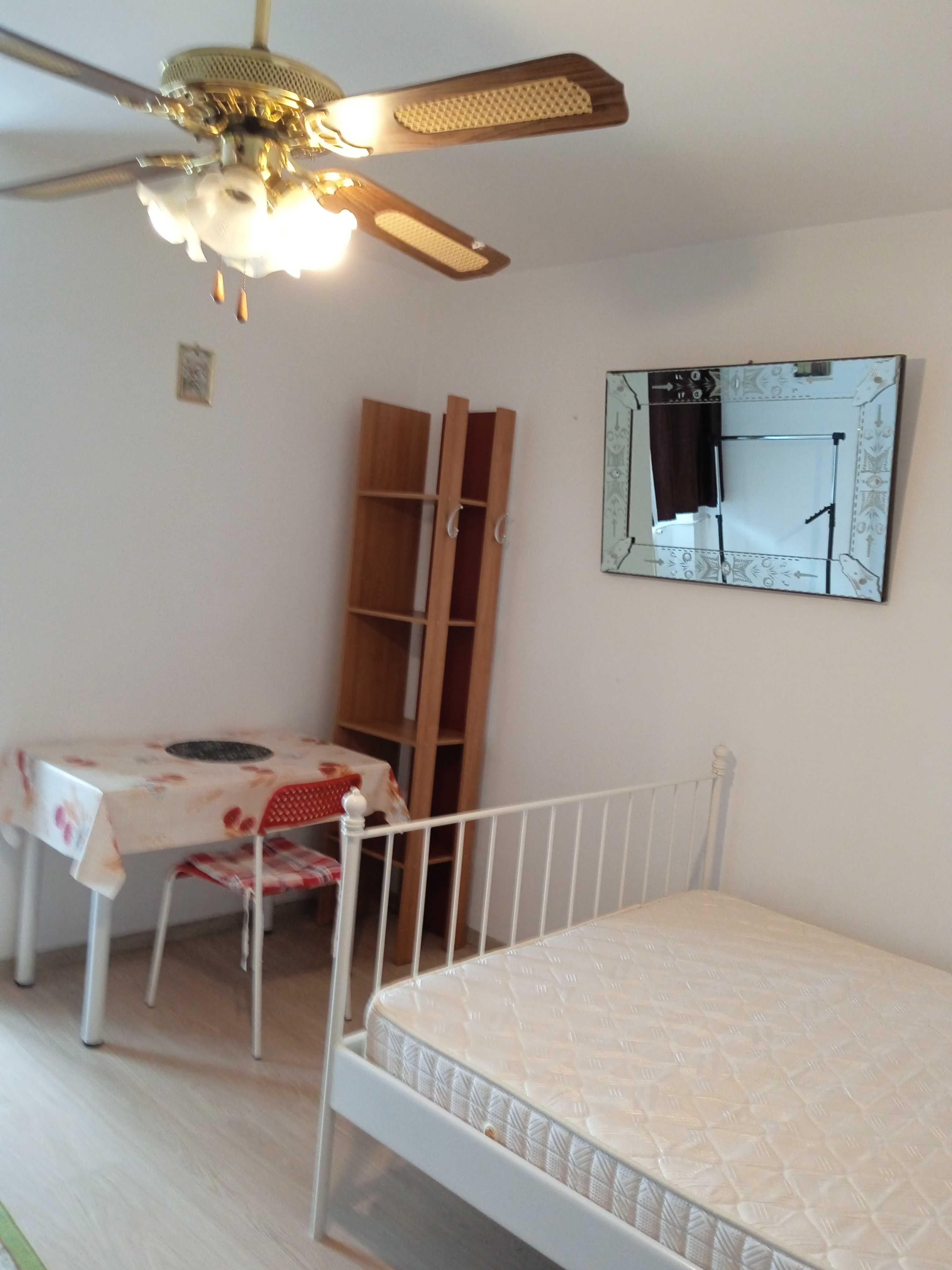 Proprietar închiriez garsonieră renovata in Dr Taberei
