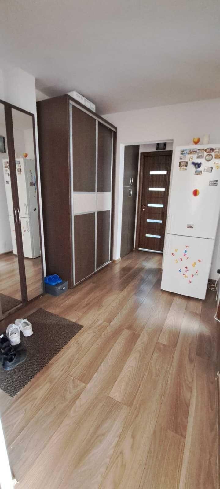 Apartament cu 2 camere de închiriat în zona Crângași – Lacul Morii, Centrală proprie, etaj 2 din 4, Loc parcare, metrou 7 min (550 m)