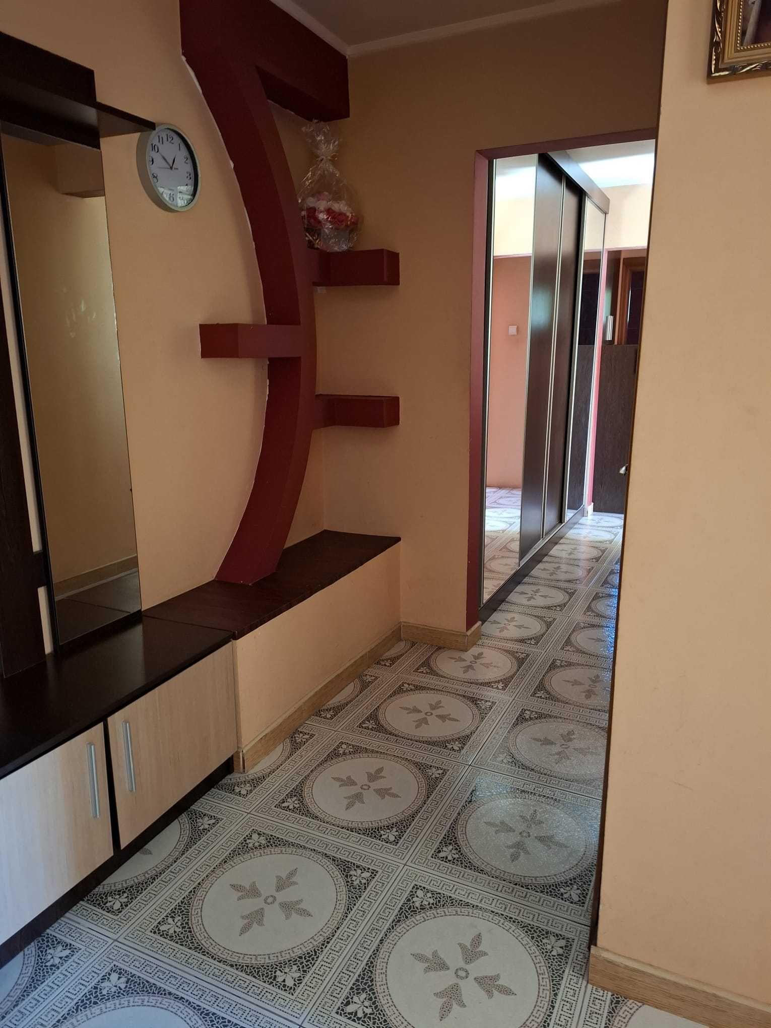 Inchiriez ap3 camere decomandat, Militari,S6 - imagine 1