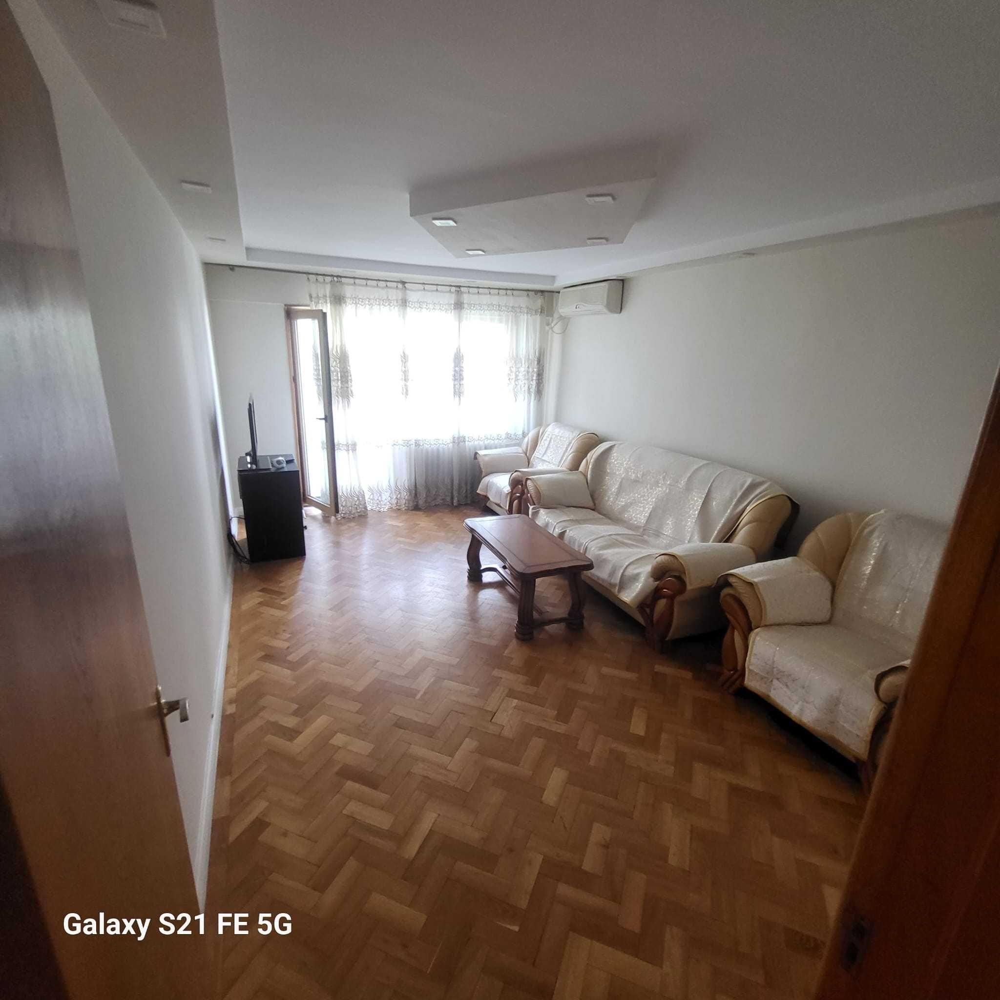 Inchiriez apartament 4 camere Militari metrou Carrefour - imagine 1