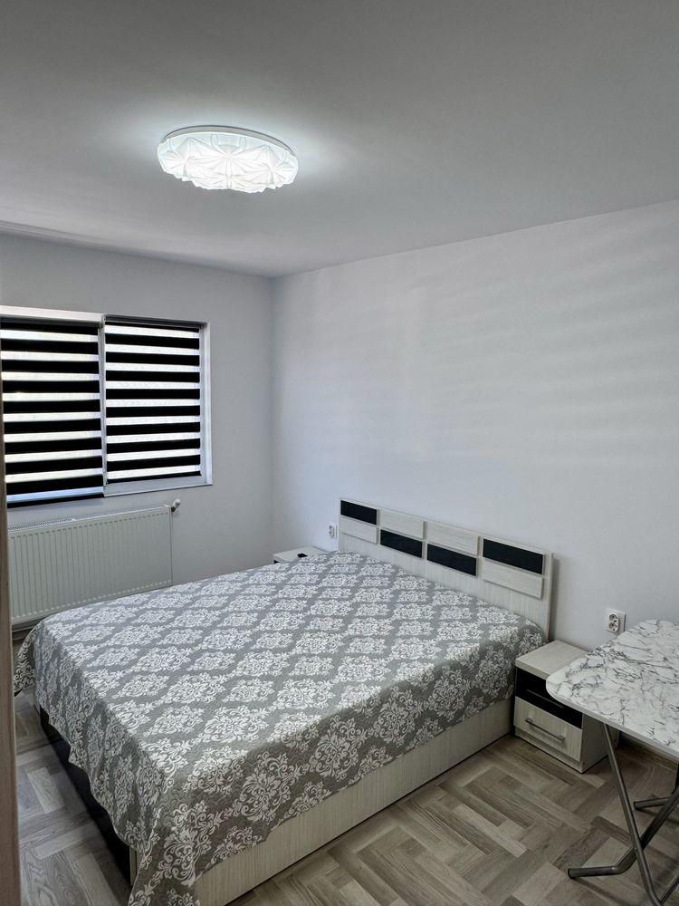 Inchiriez Garsoniera Renovata Depozitelor - imagine 1
