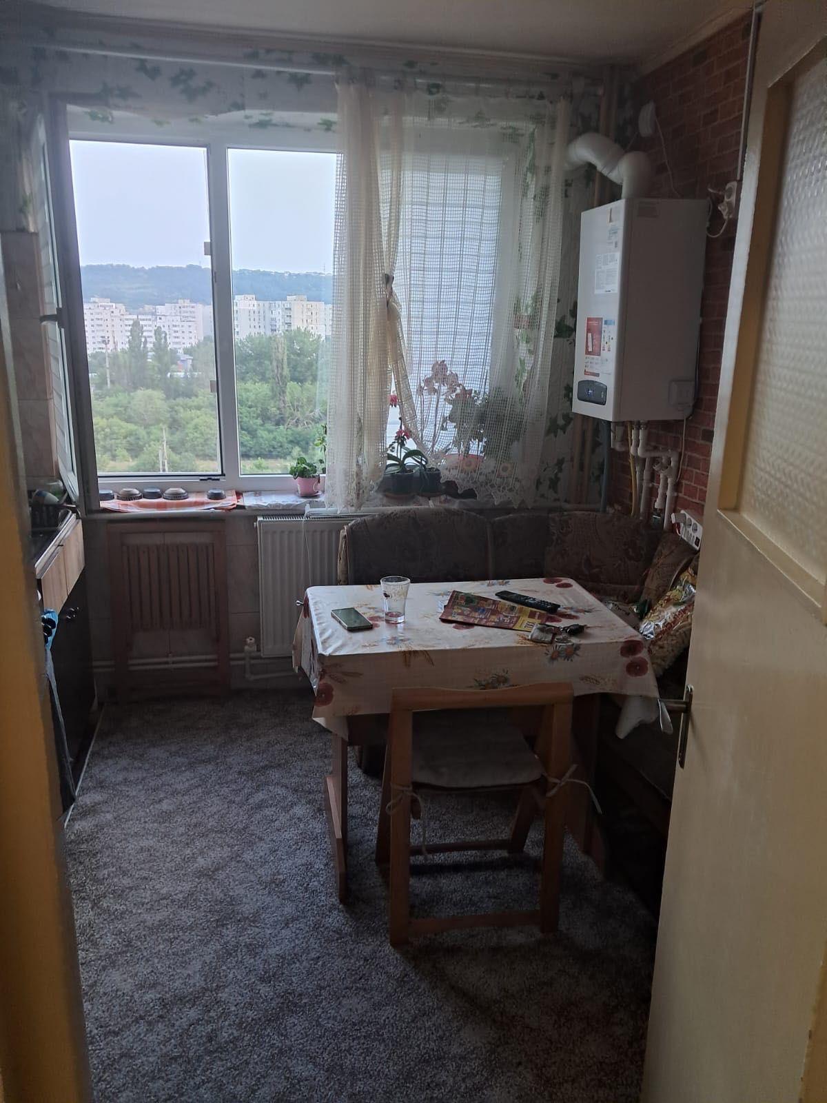 Apartament 3 camere gara - imagine 1
