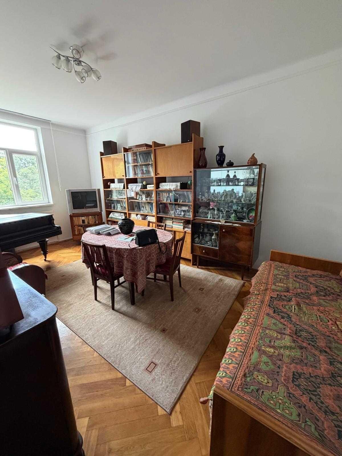 Inchiriere Apartament in Iasi, zona Copou, in fata liceului Costache Negruzzi