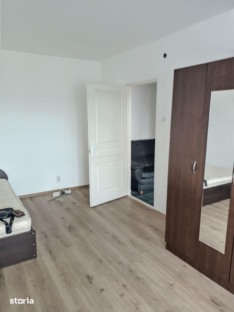 Apartament 2 camere Mircea cel Bătrân