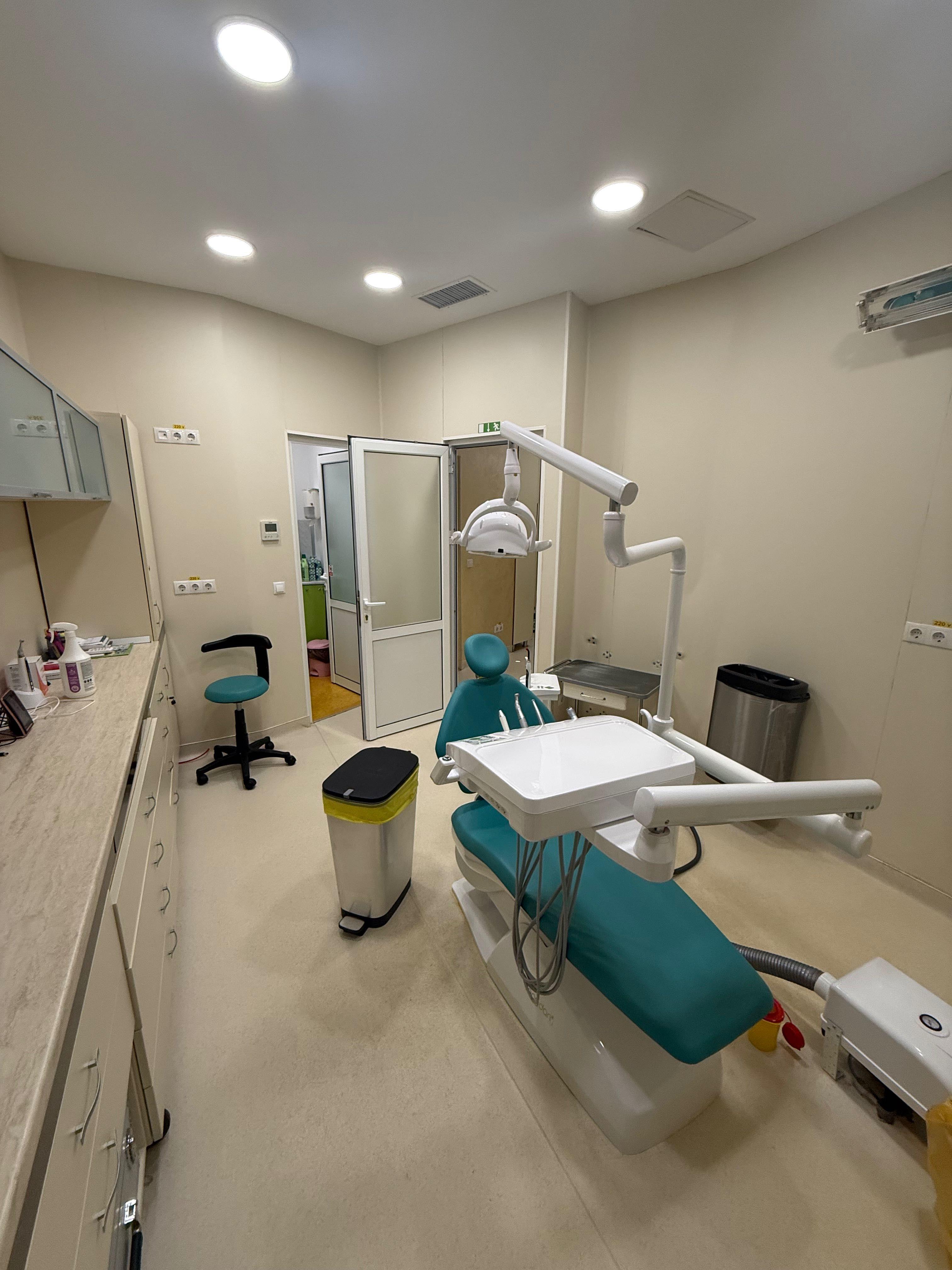 Inchiriez o tura in cabinet medical Copou