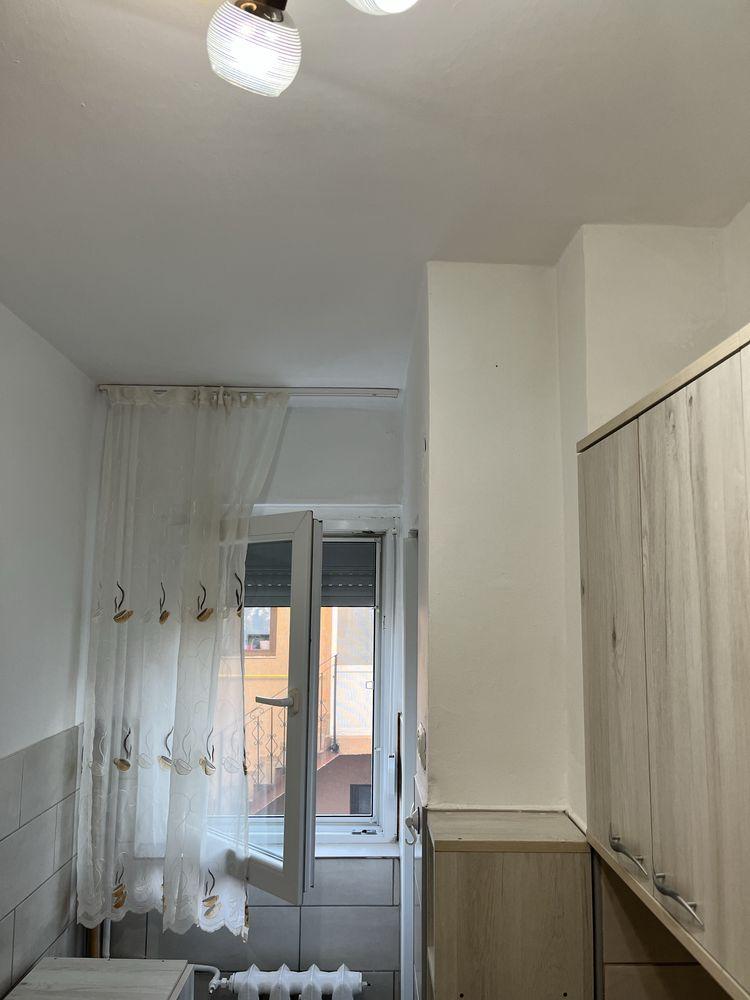 Apartament de inchiriat