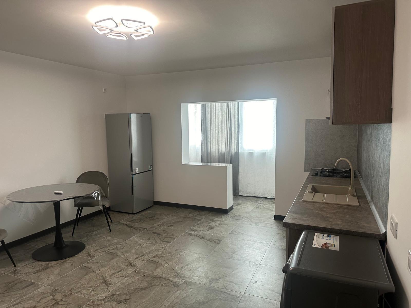 Apartament 2 Camere de închiriat LUX PRIMA INCHIRIERE Proprietar Totul Nou
