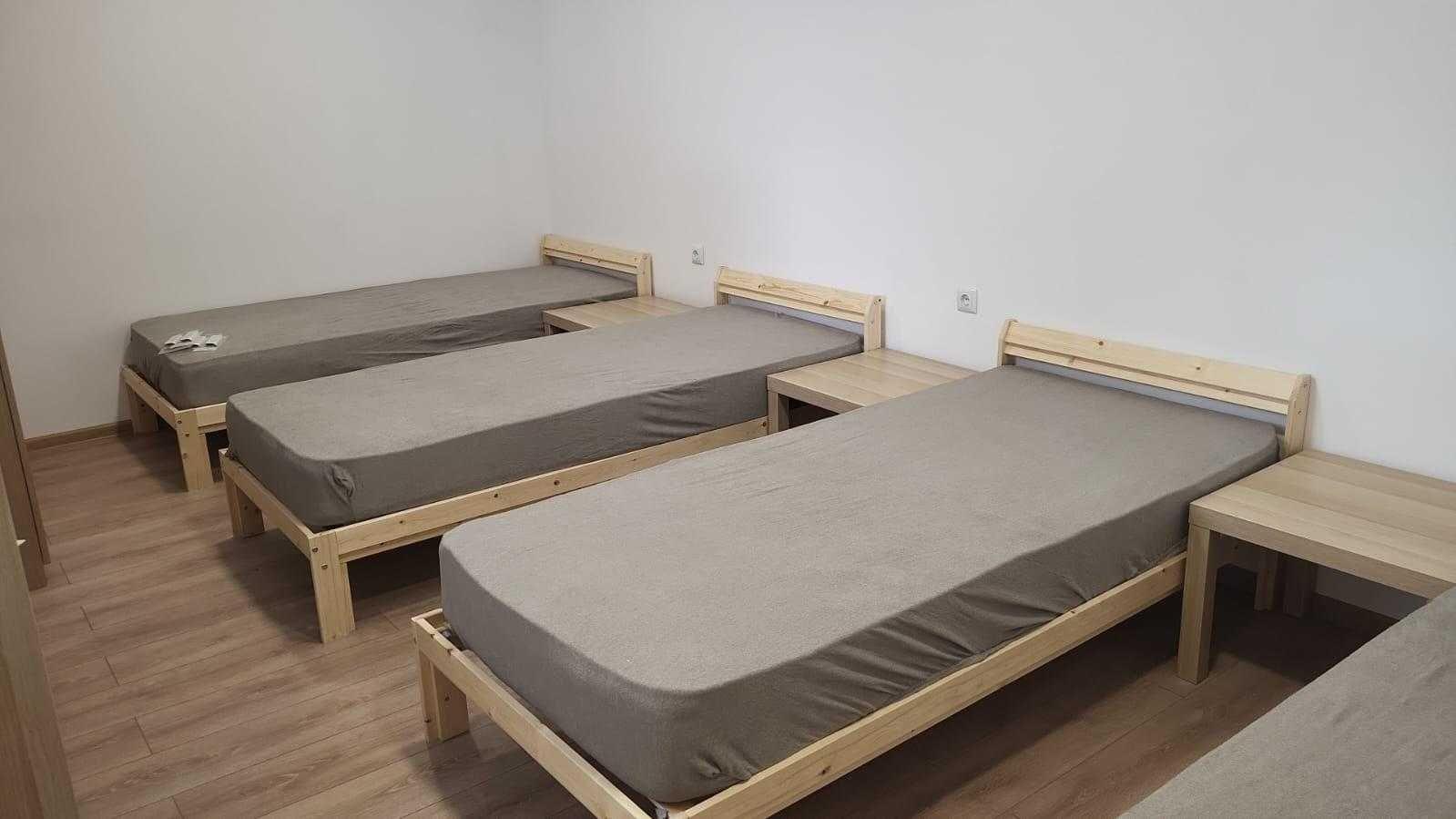 Inchiriez casa pentru 12 muncitori