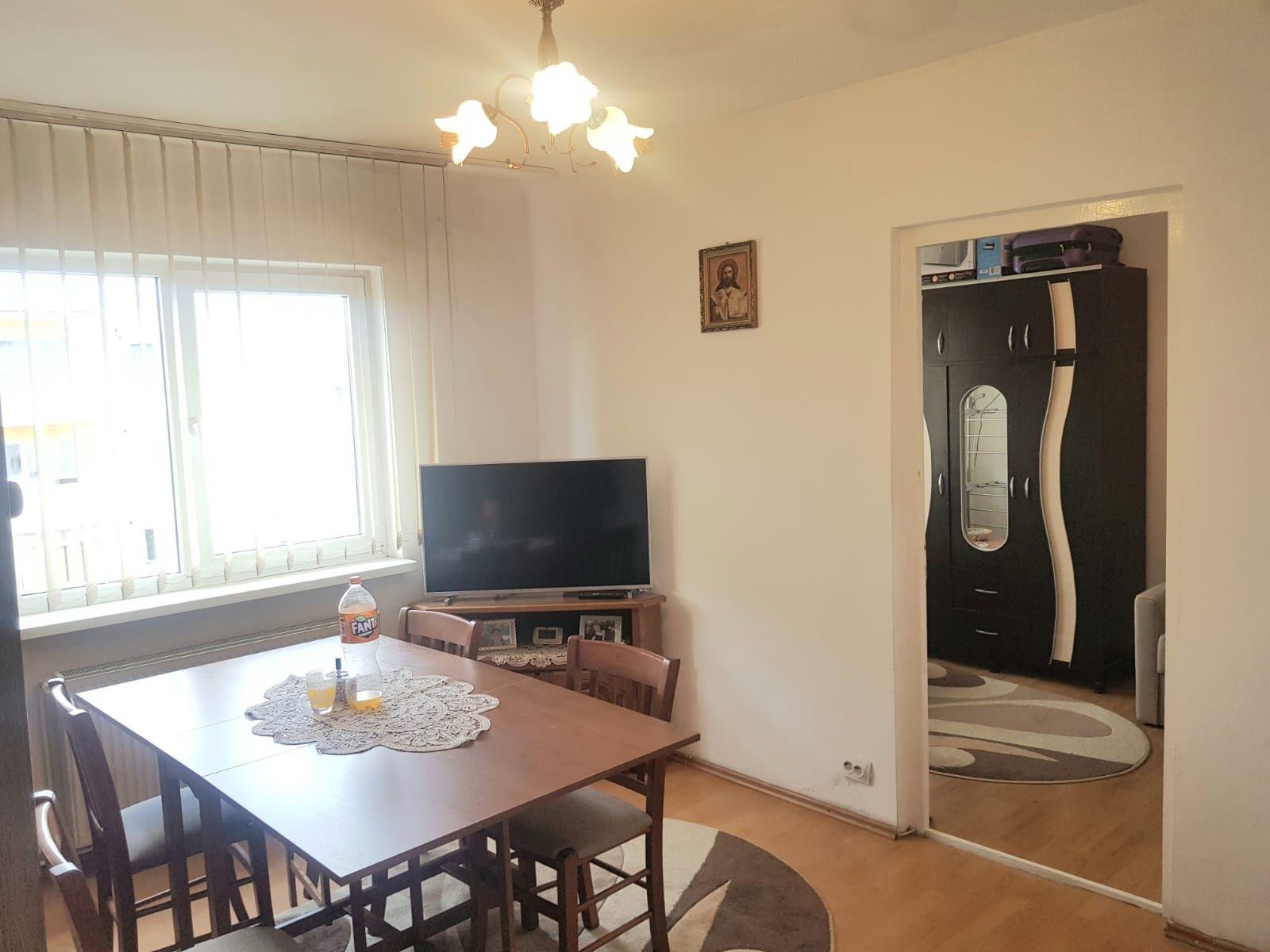 Inchiriez apartament pe termen lung - imagine 1