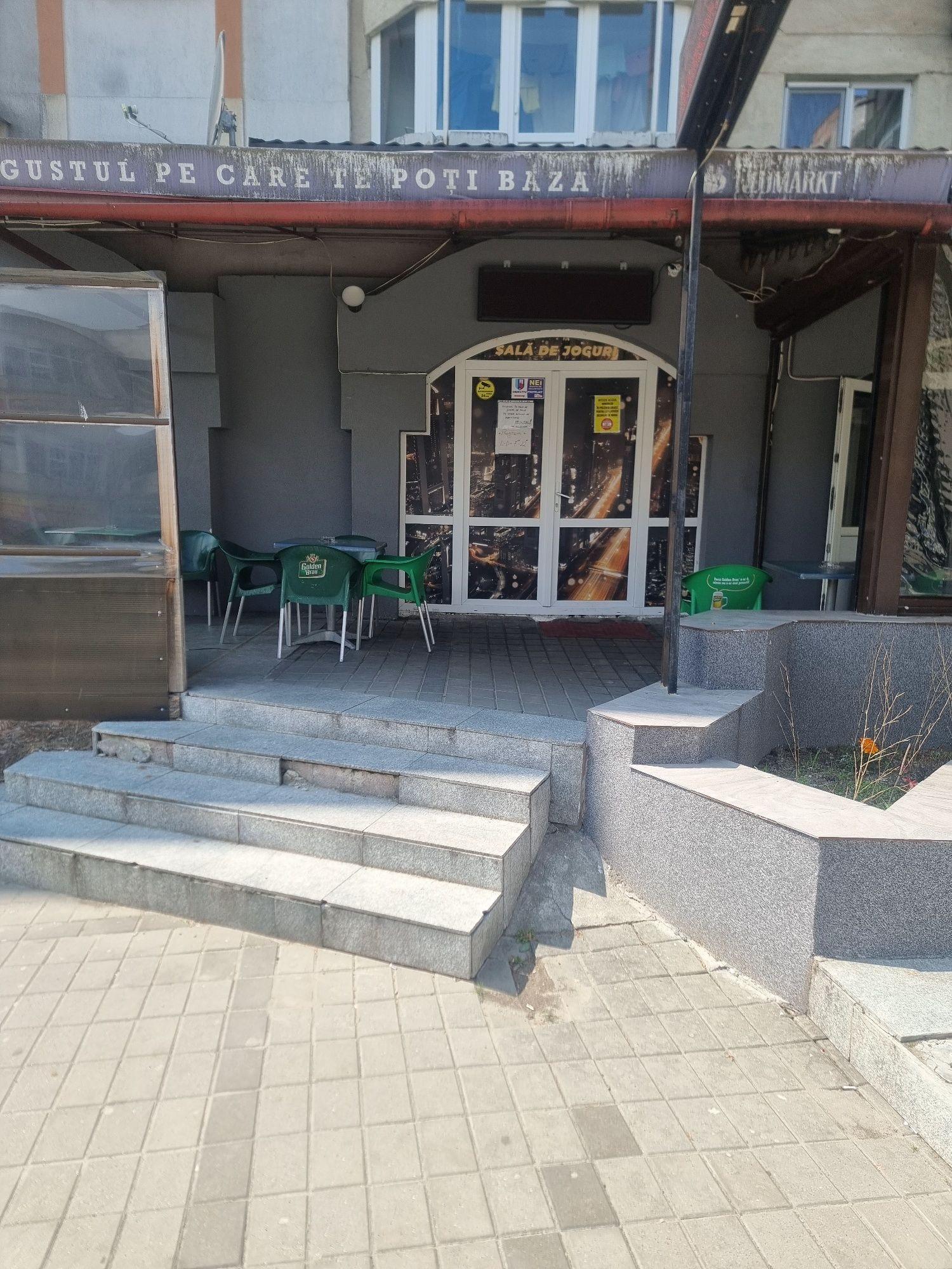 Inchiriez spațiu comercial