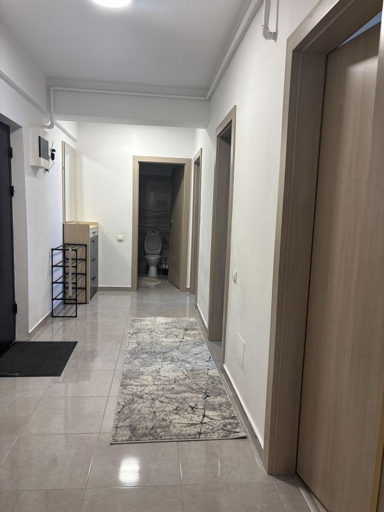 Inchiriez ap.3 camere - imagine 1