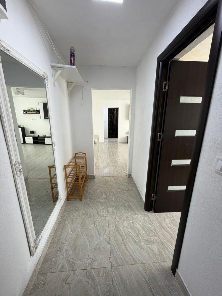 Ofer sore inchiriere apartament 2 canere  complet renovat