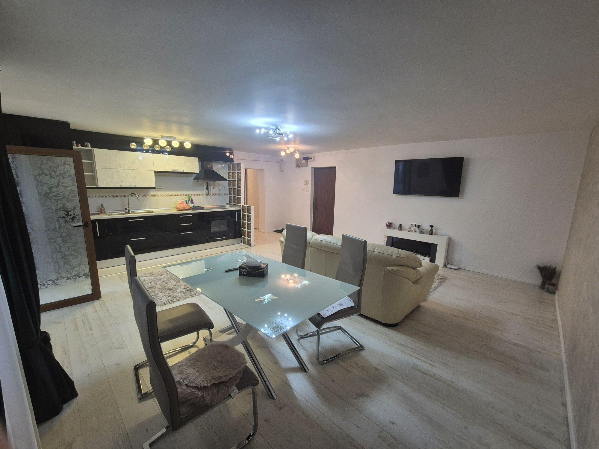 Apartament 3 camere 78 mp Targoviste - Str. Constantin Brâncoveanu
