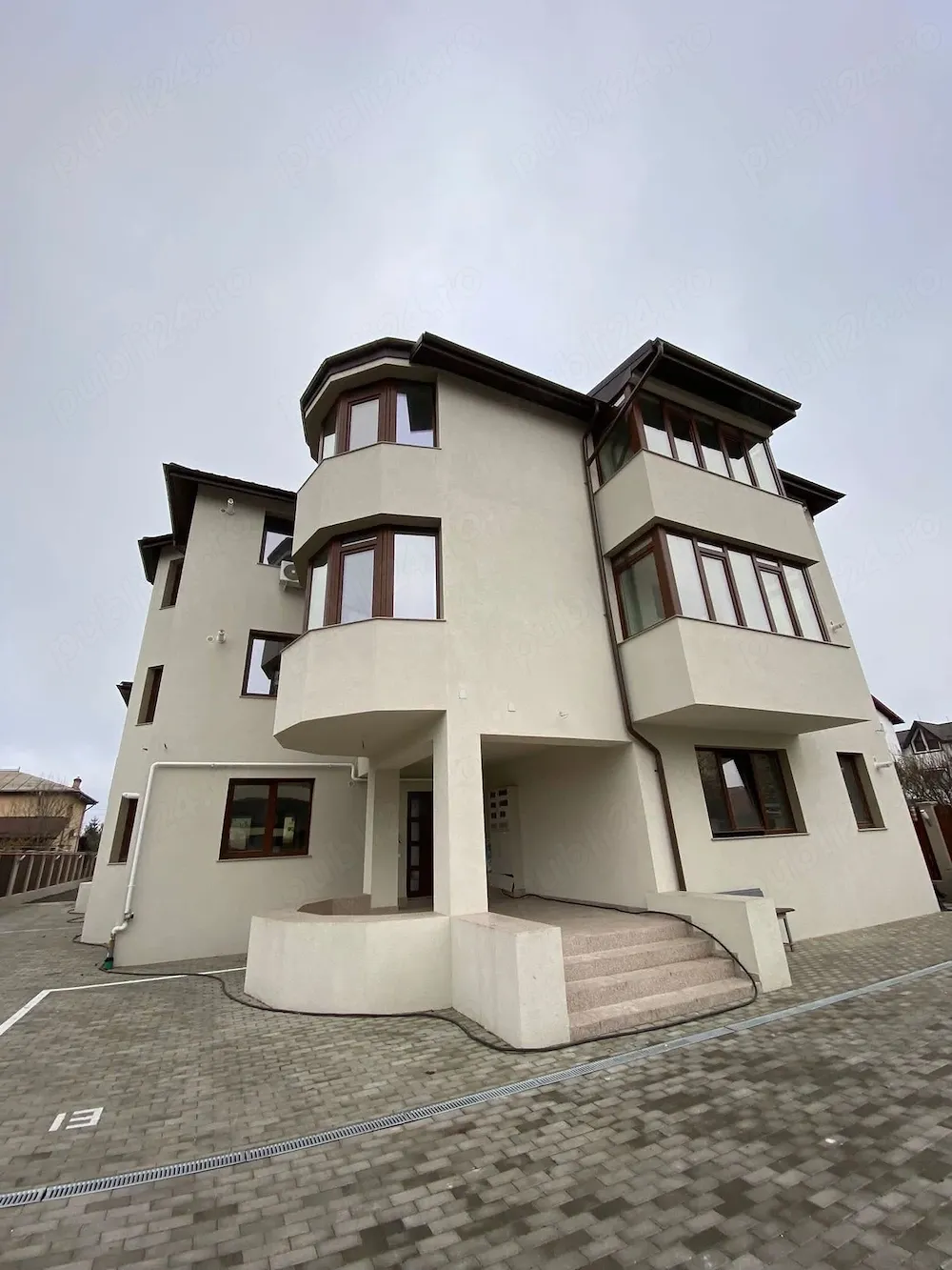 Garsonieră de închiriat în Popești Leordeni - imagine 1