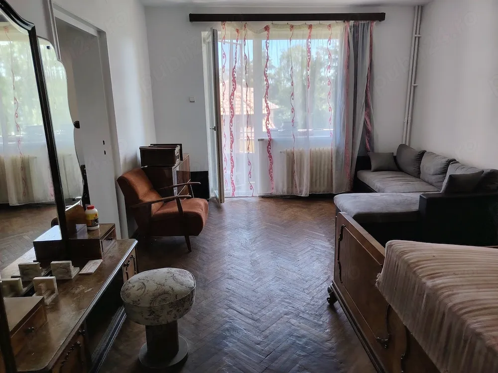 Inchiriez apartament - imagine 1