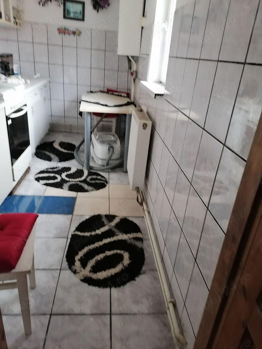 Casa de vânzare