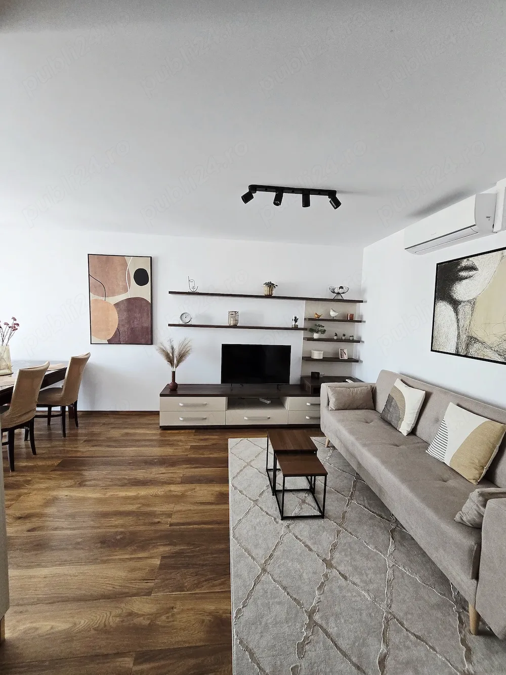 Apartament 3 camere mobilat, 2 bai, 3 unitati AC+parcare, 5 min Coresi