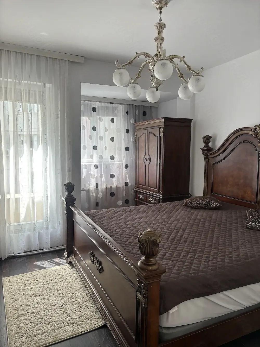 Duplex spațios de închiriat - ideal pentru grupuri și familii - imagine 1