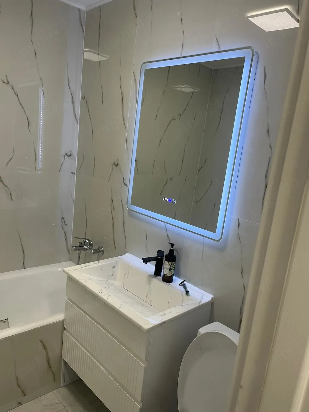 Apartament de Vânzare 2 camere Piata Rahova