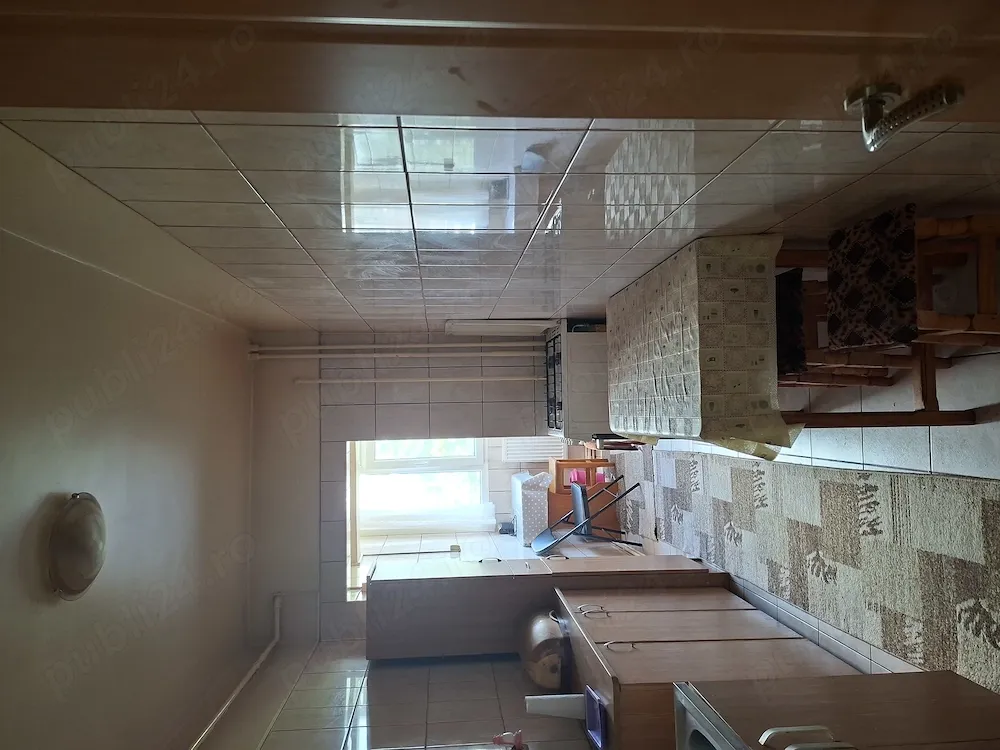 Vanzare apartament 2 camere Pitesti - imagine 1