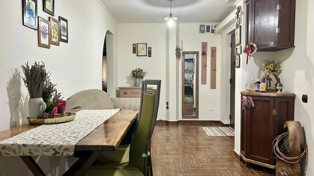 Apartament 2 camere de vânzare zona Micro 21