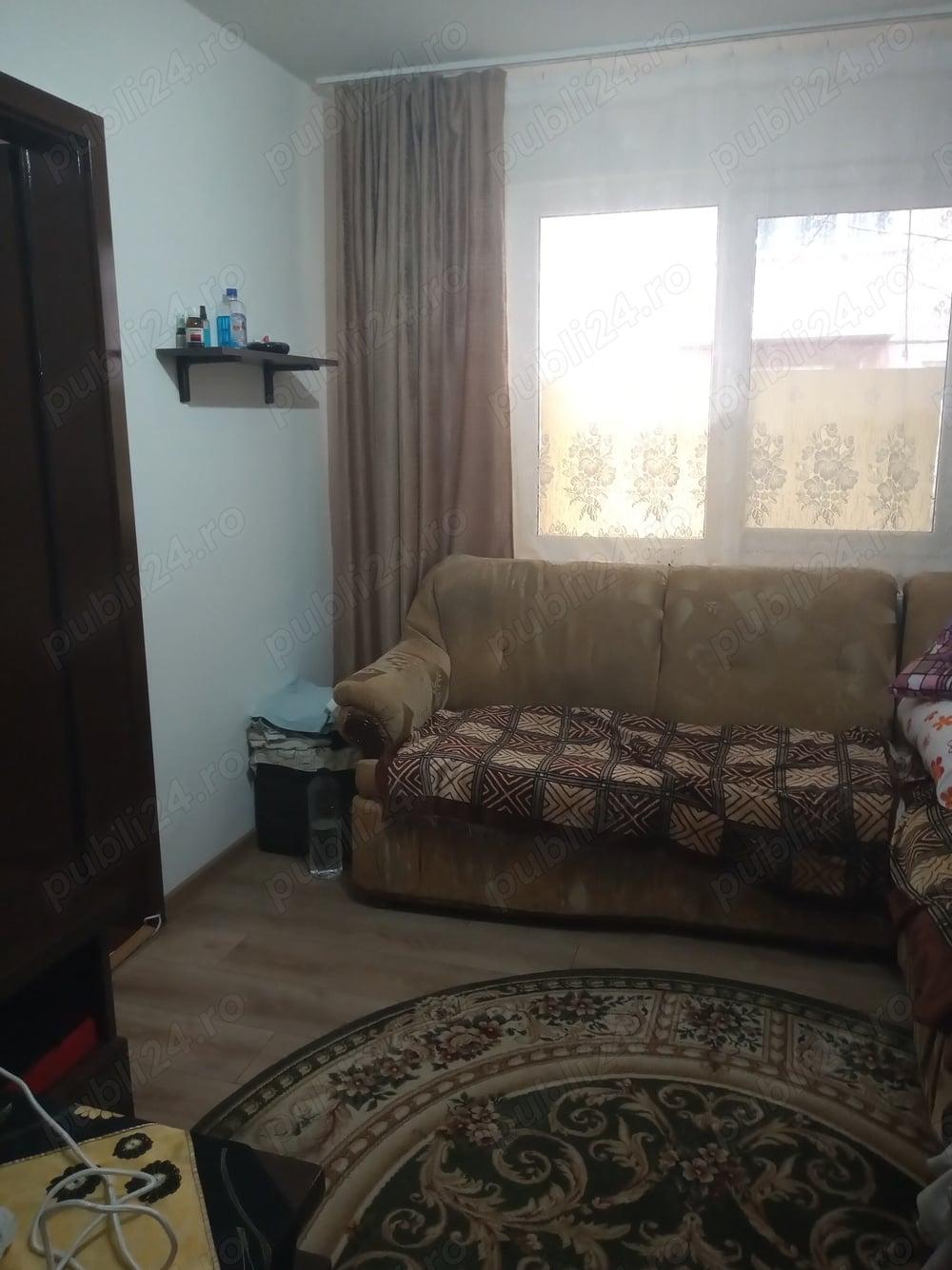 Apartament semidecomandat cu două camere - imagine 1