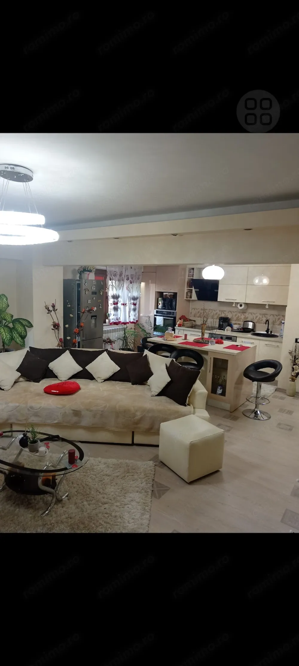 Vând apartament ultra modern - imagine 1