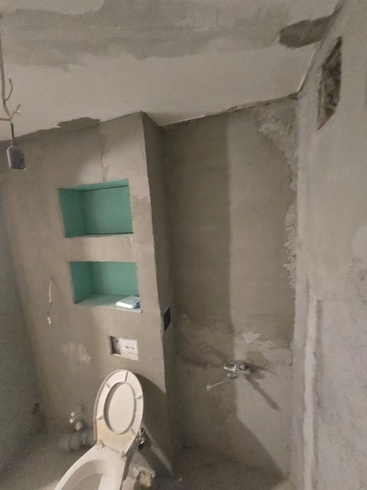 Apartament 2 camere semidecomndat de vanzare - imagine 1