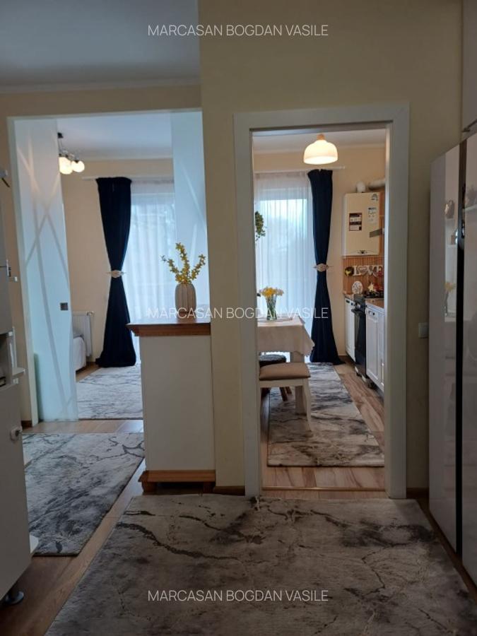 Persoană fizică vând: Apartament 38 mp + Balcon 7,43 mp