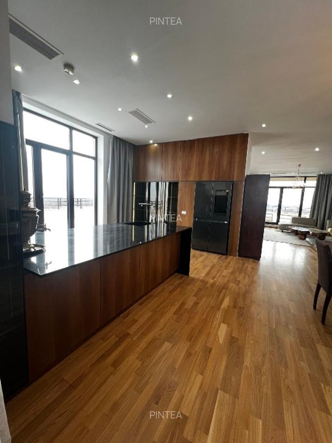 INCHIRIERE PENTHOUSE LUX ALEEA PRIVIGHETORILOR