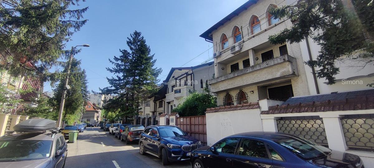 CASA+CURTE PRIVATA D+P+2, 310 MP, SECT 2, IDEAL LOCUINTA/BUSINESS