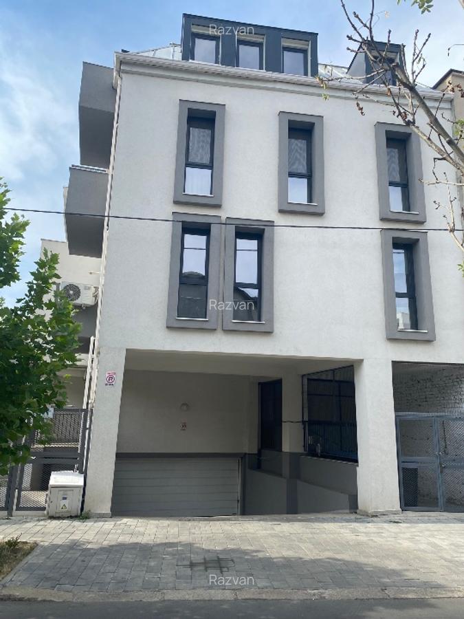 Garsoniera zona Mosilor/Obor/Dimitrov langa metrou