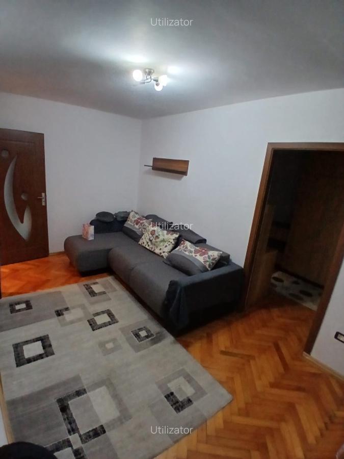 Se vinde Apartament 2 camere , zona Sagului .