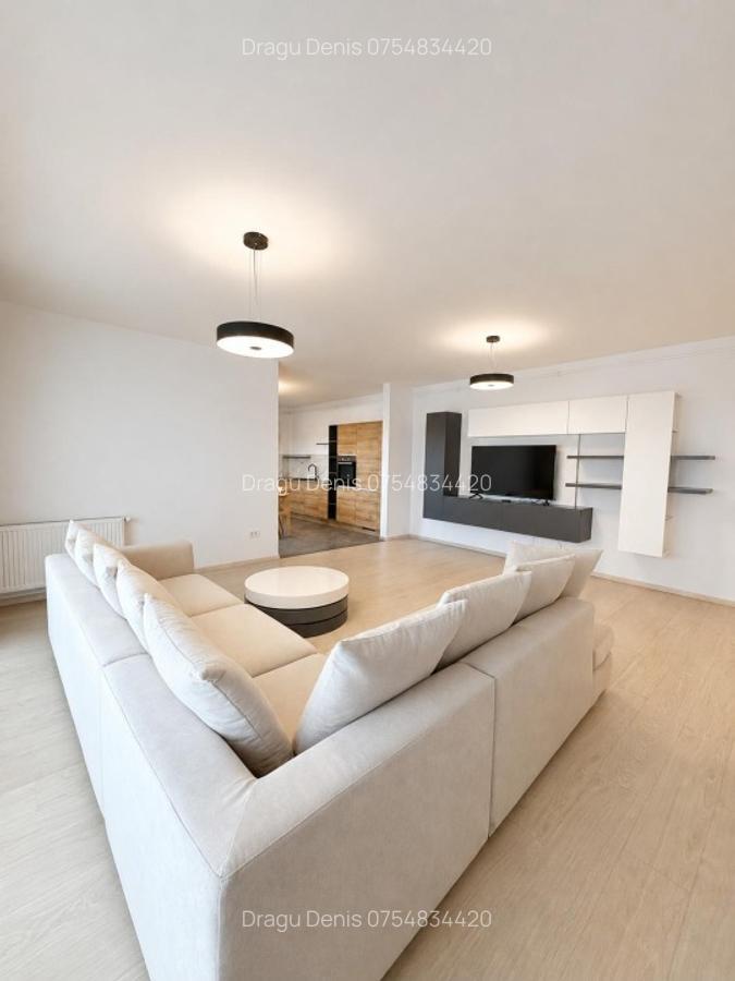 Inchiriez apartament tip penthouse cu loc de parcare - imagine 1