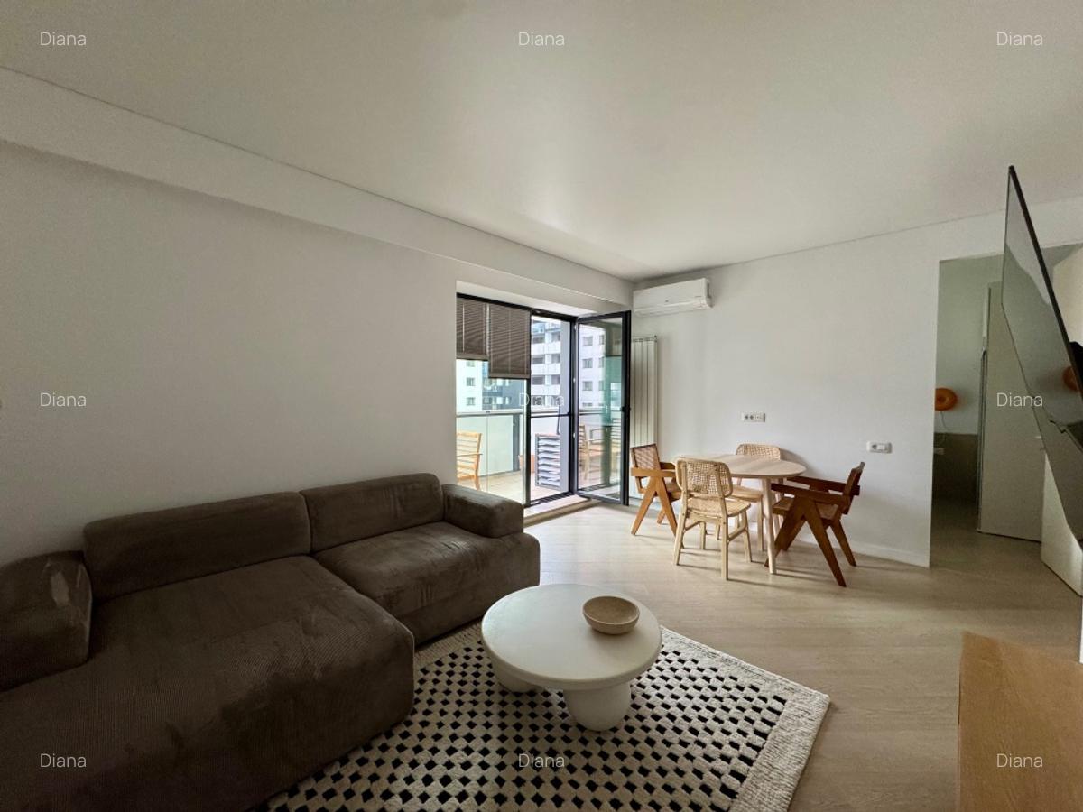 Apartament 3 camere decomandat Cortina North